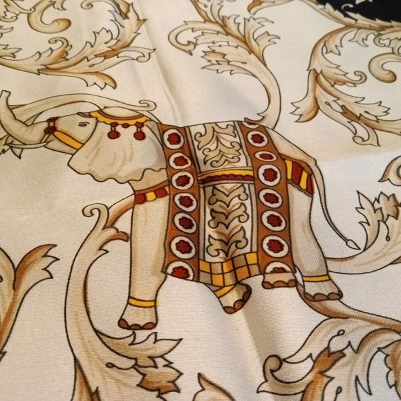 Gerard L. Y. Paris silk scarf - Picture 2 of 6